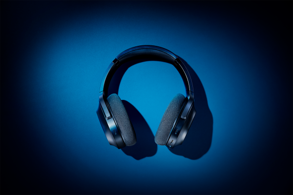RAZER BARRACUDA WIRELESS MULTI-PLATFORM GAMING HEADSET - Image 5