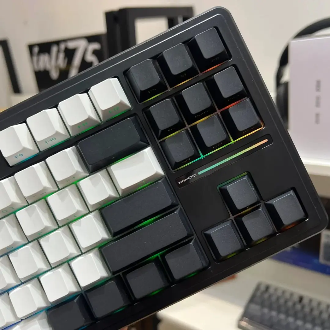 XINMENG M87 Pro V2 Tri-mode RGB Mechanical Keyboard 4 XINMENG M87 Pro V2 Tri-mode RGB Mechanical Keyboard - Image 4