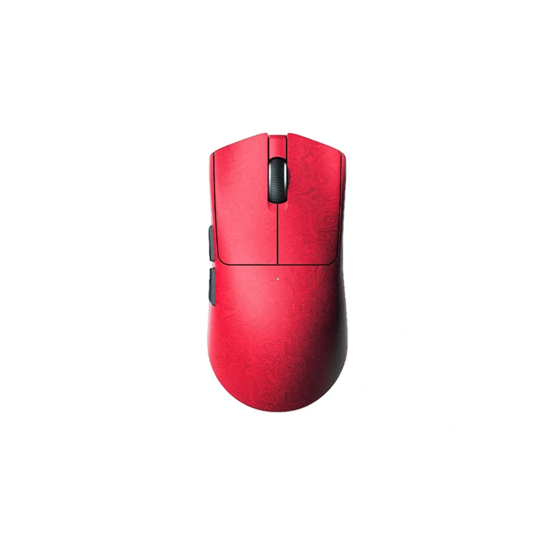 FGG Madlions M3 Pro Carbon Fiber Wireless Mouse 2 FGG Madlions M3 Pro Carbon Fiber Wireless Mouse - Image 2